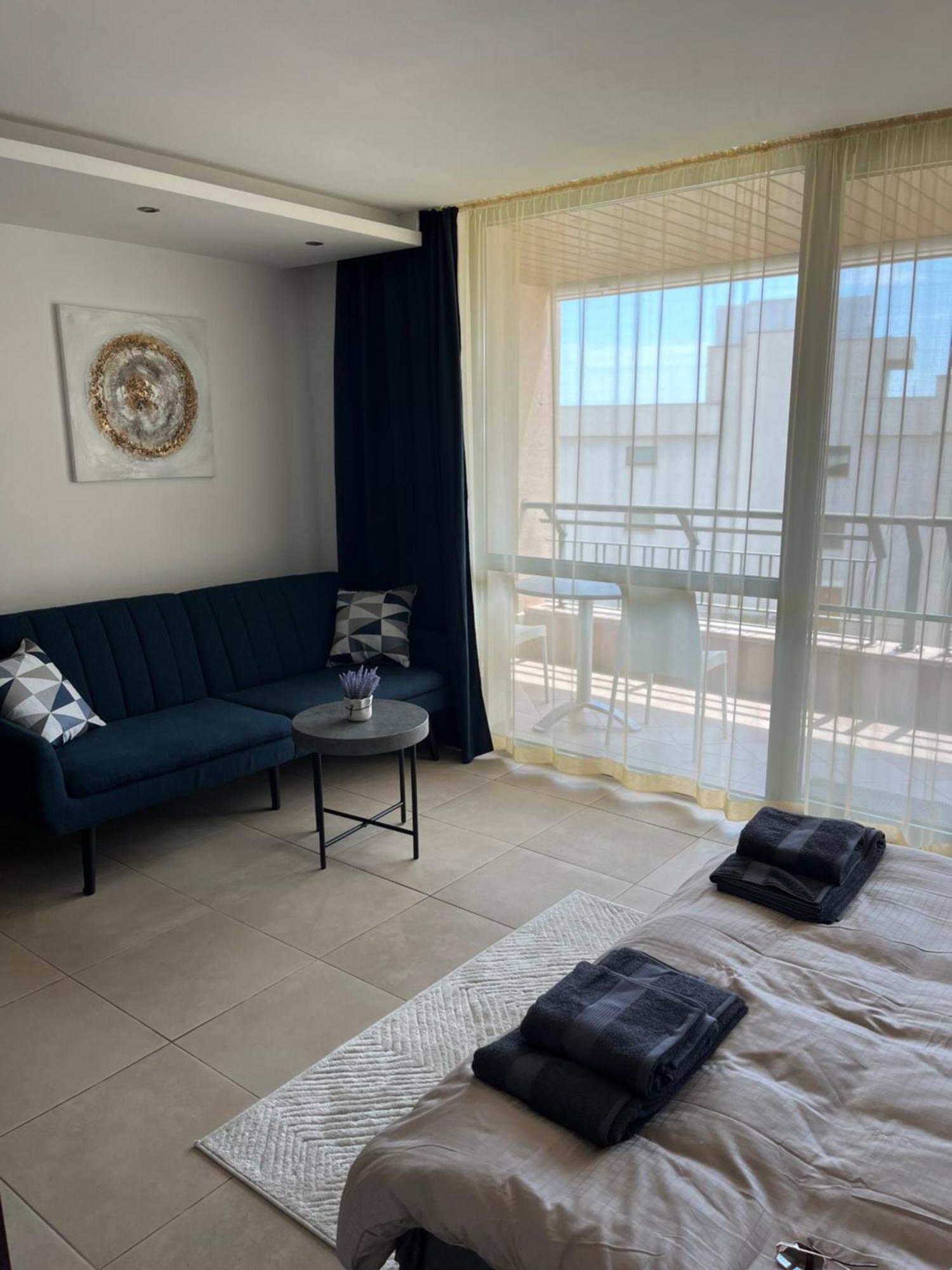 Privat Apartament Marina City Balcic Exterior foto