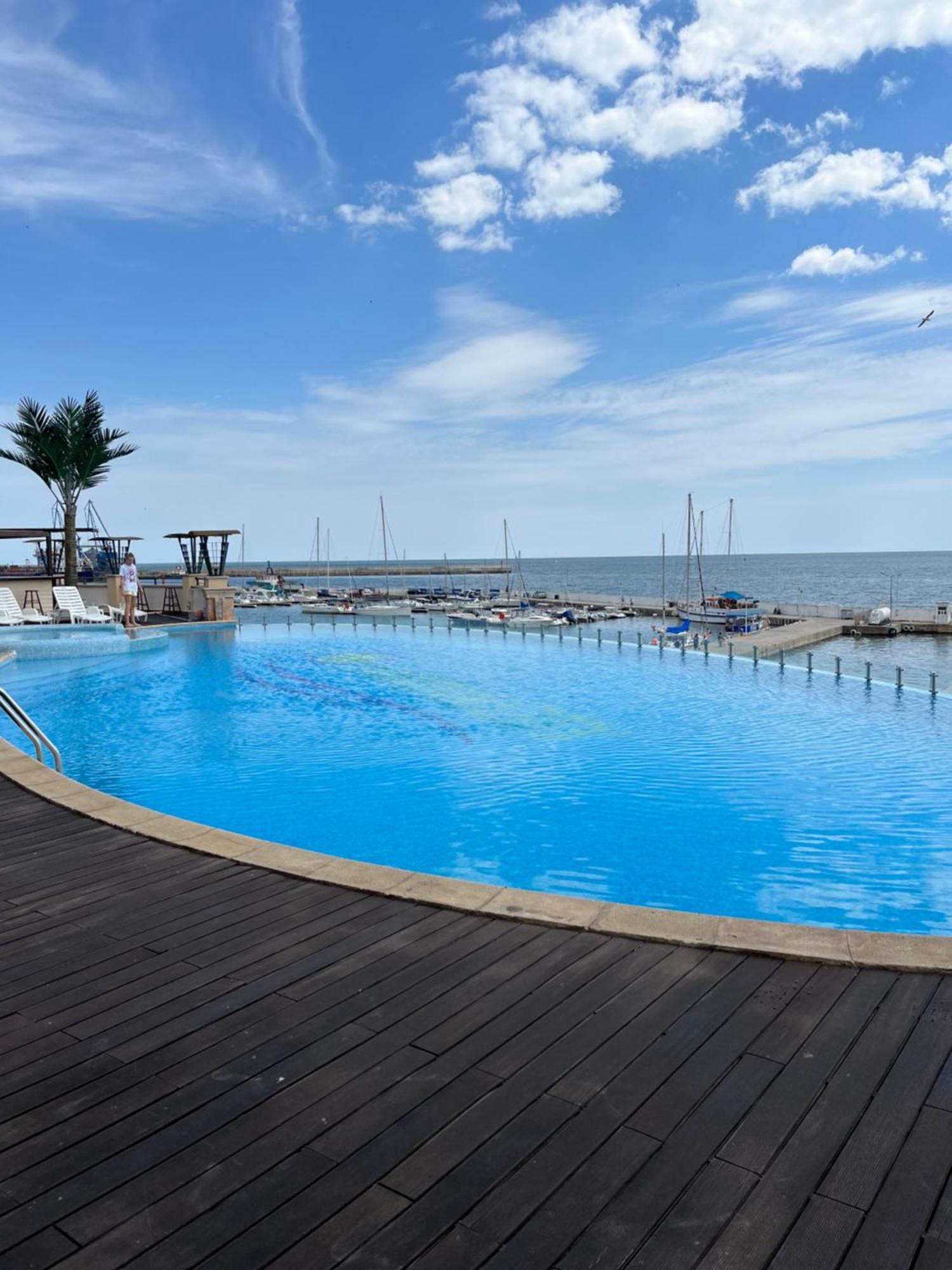 Privat Apartament Marina City Balcic Exterior foto